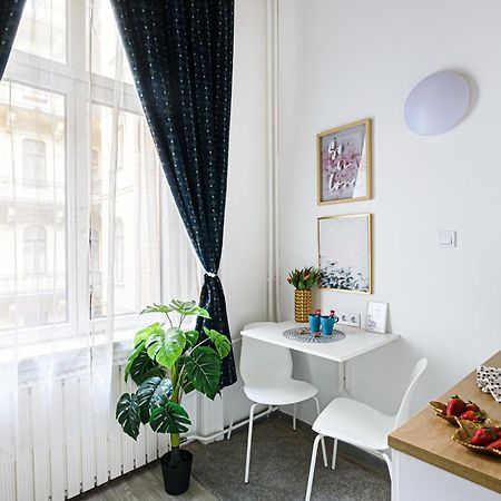 בודפשט Florence Downtown Apartments מראה חיצוני תמונה
